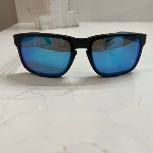 Oakley polarized sunglasses